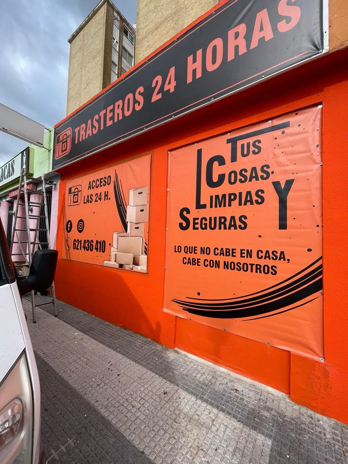 Fachada de Trasteros 24 Horas en Huelva